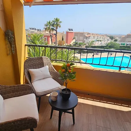 شقة Paradise La Mata تورّيفيِخا