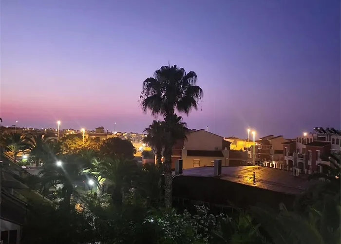 شقة Paradise La Mata تورّيفيِخا