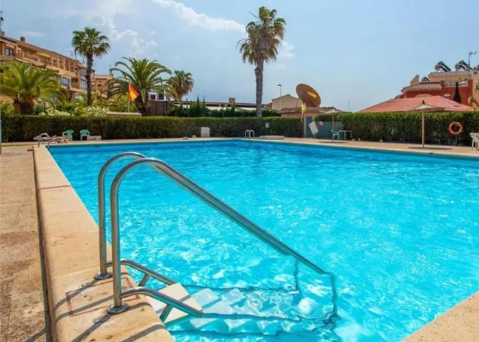 Paradise La Mata تورّيفيِخا